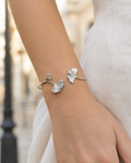 Photo du bracelet Ginkgo argent porté au poignet